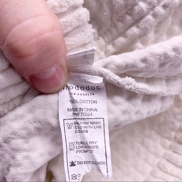 Mododoc Los Angeles Crème Button Down Shacket Size Small - Picture 5 of 6